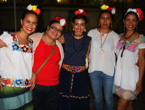 De Frida com as amigas mexicanas