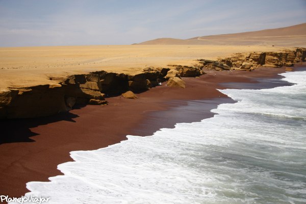 Playa Roja - Reserva Nacional de Paracas